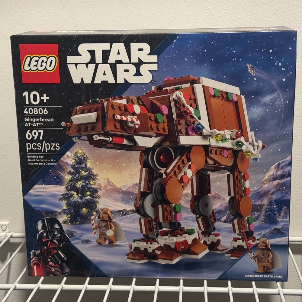 (1) New LEGO (40806) Gingerbread AT-AT Darth Vader Walker Sealed Set - In-Hand